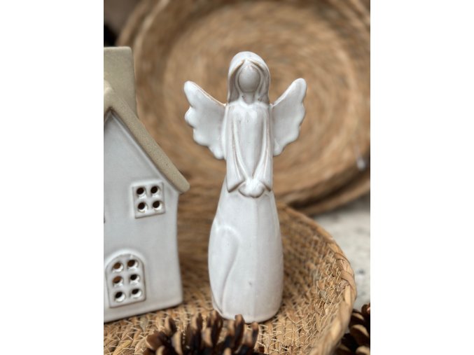 Keramický anděl - 17 cm vysoký