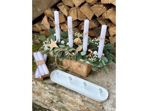 SADA: Rustikální kovový svícen (podélný) se 4 ks kónických svíček