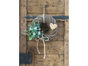 Věnec se srdíčkem - 38 cm