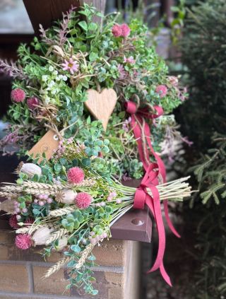Konečně se trochu ochladilo a hned se i lépe motá🌿🌸❤️. Dnes jsem po delší době stihla jeden venkovský celoroční setík do...
