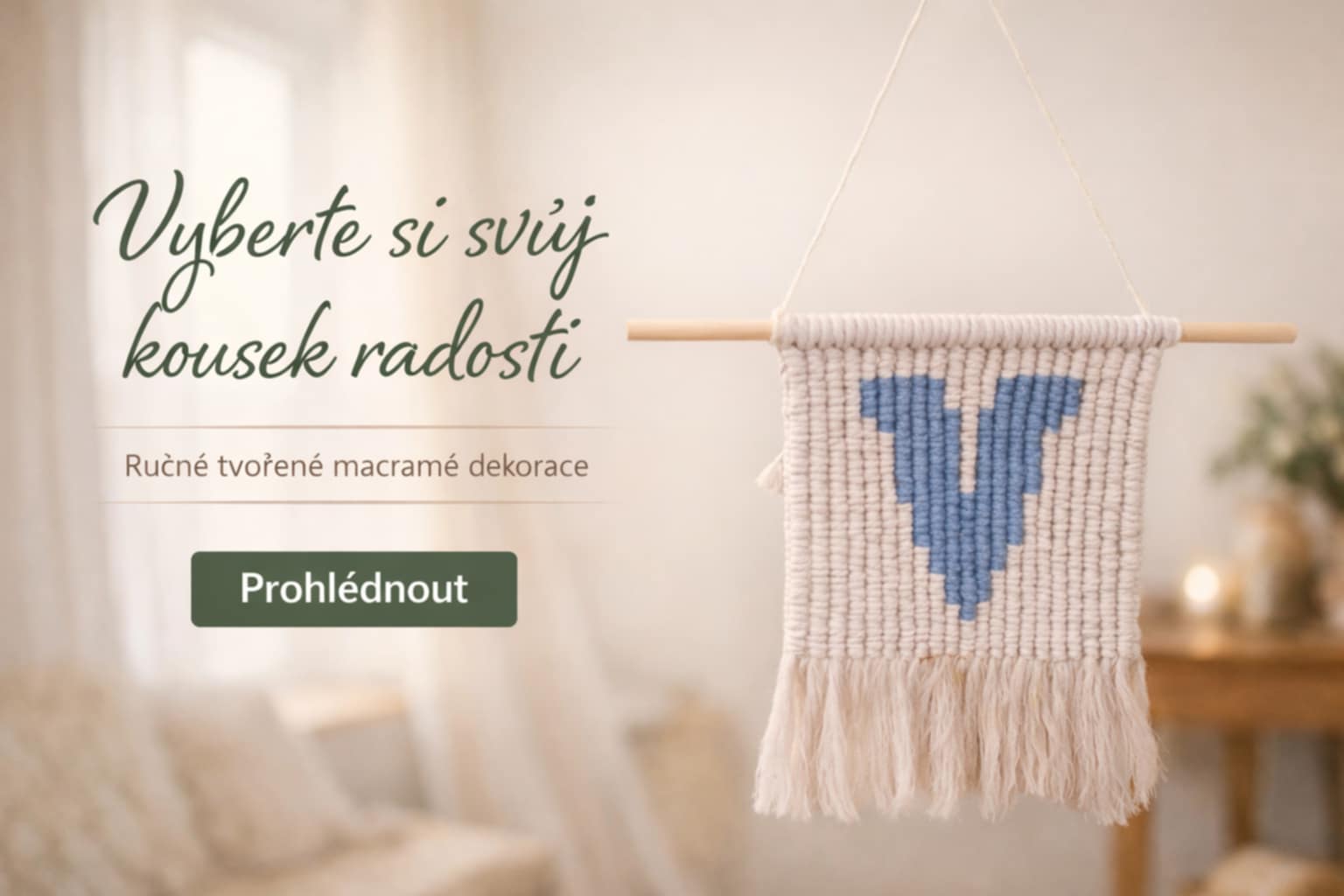nástěnné macrame s iniciále pro děti