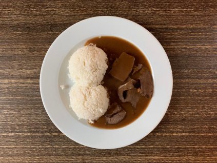 Hovězí srdce na slanině, dušená rýže