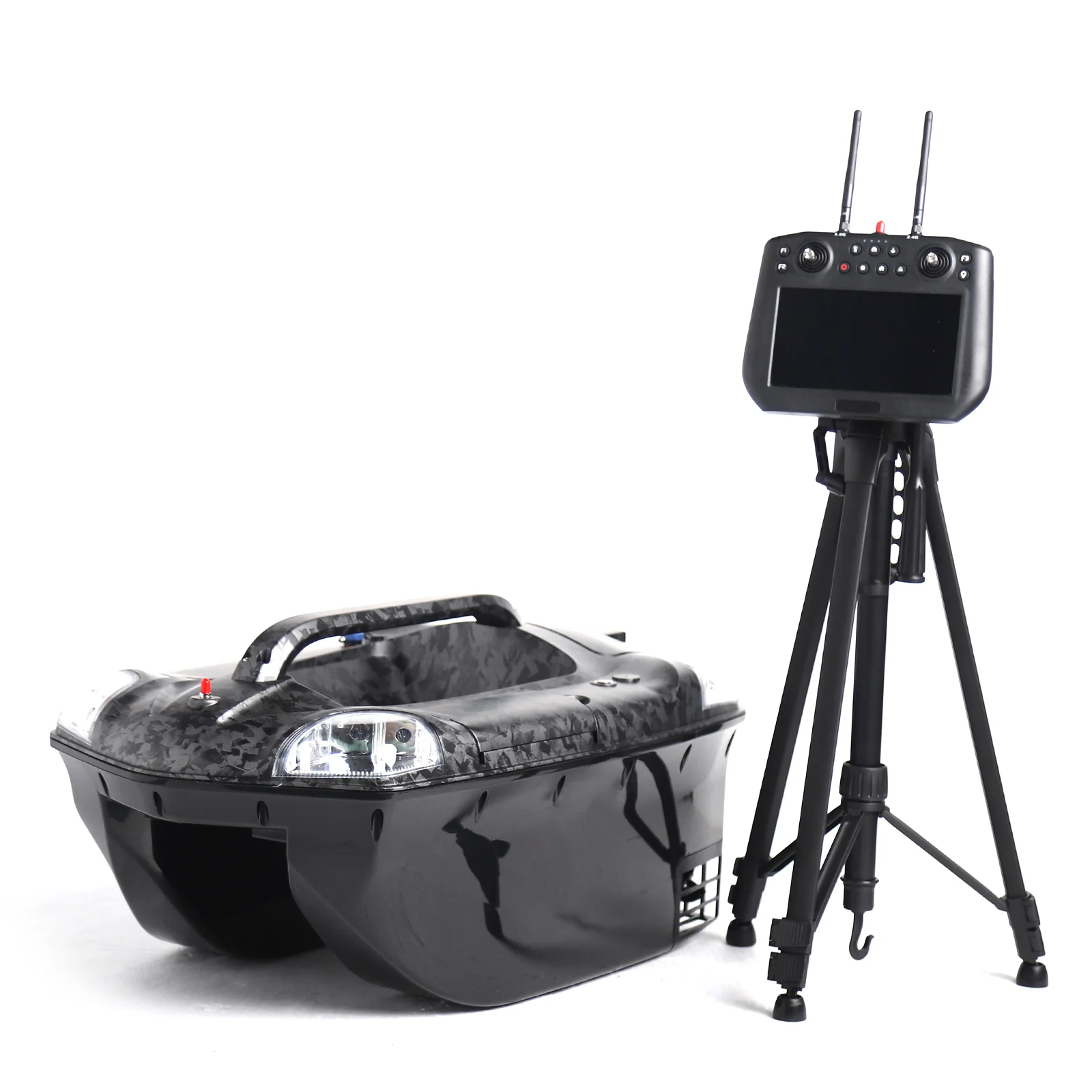 VMtech Ranger Forged Carbon – zavážecí loďka v karbonovém (Forged Carbon) provedení