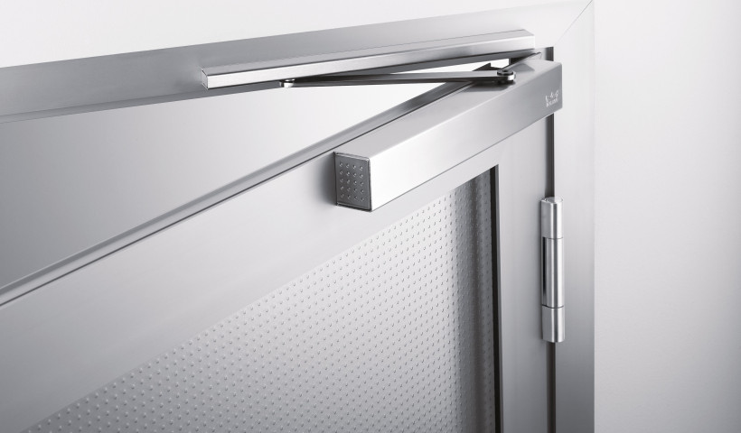 dormakaba-TS-97-1__FillWzgyMCw0ODBd