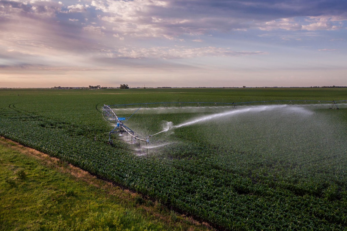 Závlahové pivoty a mosty