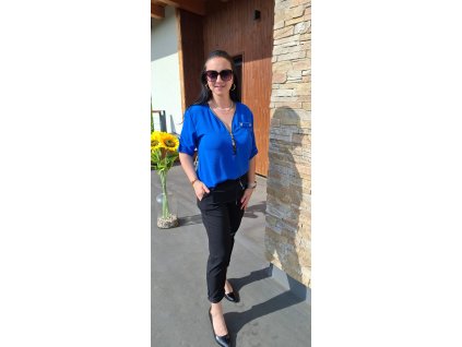 elegantní halenka královsky modrá