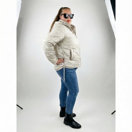 krátká podzimní bunda plussize béžová