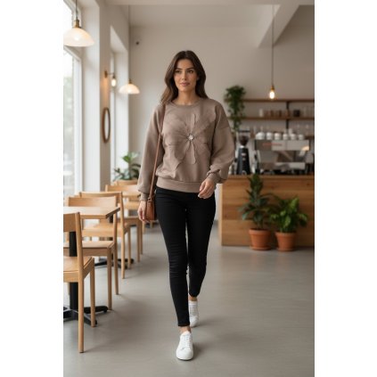 mikina s květinou hnědá