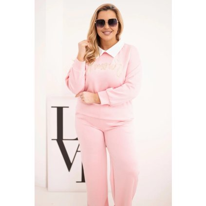Máslová souprava Plus Size s širokými nohavicemi a límečkem světle růžová (Velikost universal, Barva Světle růžová)