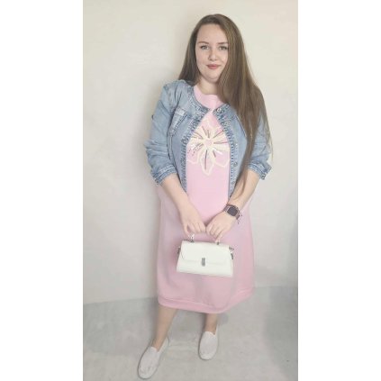 dlouhé maselkové šaty s aplikací květiny růžové