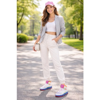 barevné jarní tenisky