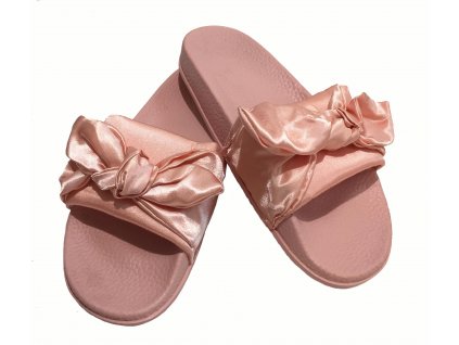 pantofle s mašlí růžové