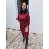Pletené šaty se stojáčkem bordo