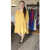košilové šaty MAIA s límečkem, rukávy na knoflíček a prodlouženým zadním dílem žluté