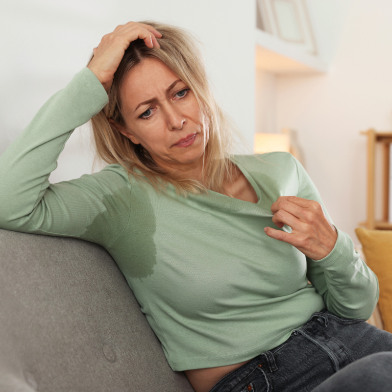Zvládni potenie v menopauze: prírodné deodoranty, ktoré fungujú