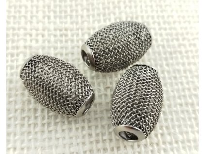 Kovový pletený korálek - oválek 22x14 mm - černý nikl