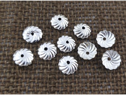 Ozdobný kaplík - 10 mm - stříbro - vzor 1