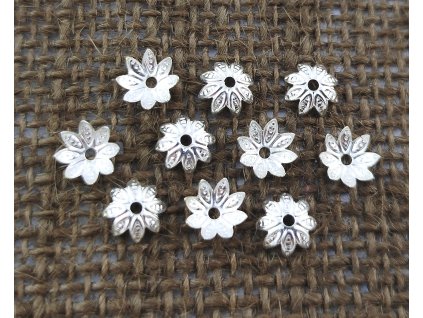 Ozdobný kaplík - 7 mm - stříbro - vzor 5