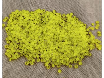 Korálky skleněné - rokajl - 2mm - žlutá matná