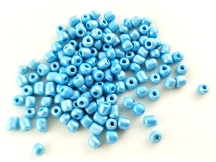 Korálky skleněné - rokajl - 4mm - světle modré lesklé