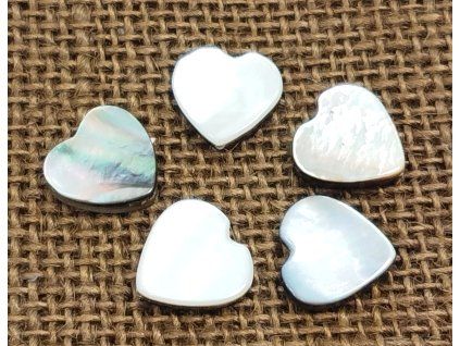 Perleť - šedá - srdíčka - 5 kusů