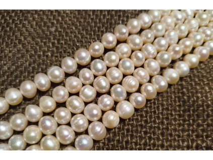 Říční perly - odstíny růžové - 7-8mm - kus