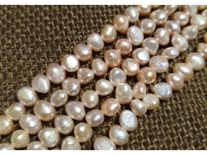 Říční perly - odstíny starorůžové - 7mm - kus