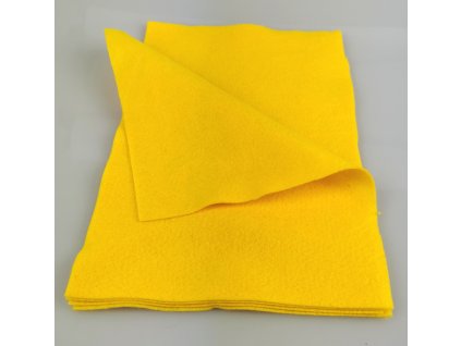 Filc žlutý, měkký, cca 20x30 cm