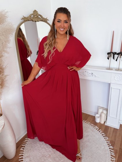 Červené společenské šaty