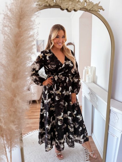 ruhák plus size nőknek