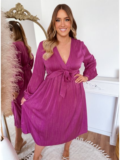 midi ruha plus size nőknek