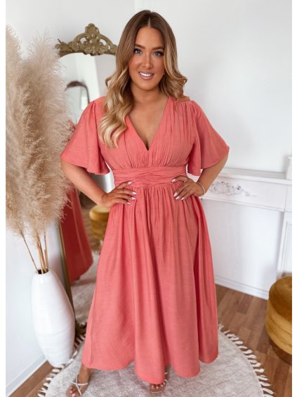 esküvői ruhák moletteknek