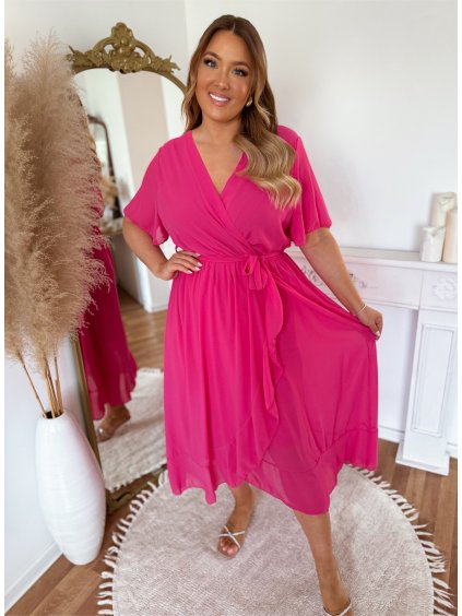 rózsaszín ruha plus size nőknek