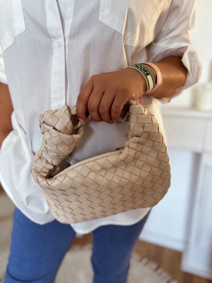 Kézitáska csomóval - bézs