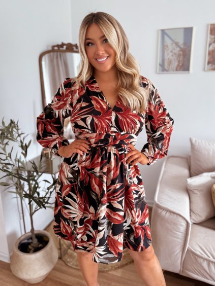 rövid ruhák plus size nőknek