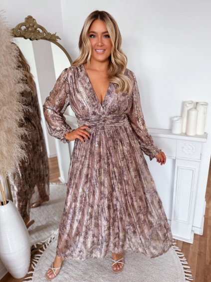 alkalmi ruhák plus size nőknek