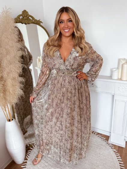 alkalmi ruhák plus size nőknek