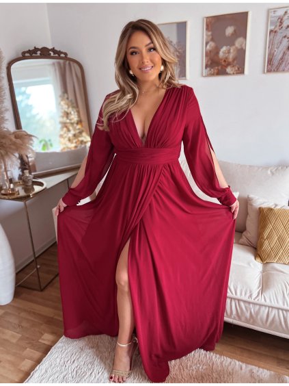 alkalmi ruhák kivágással molett nőknek