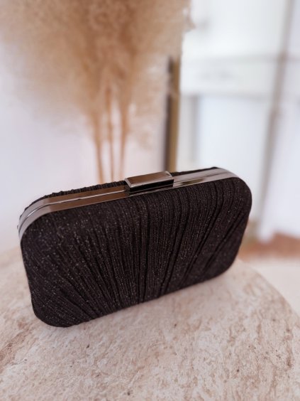 Čierna spoločenská kabelka