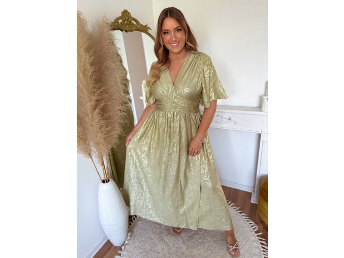 dllhé plus size šaty
