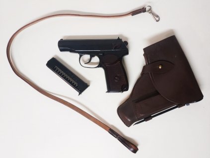 Makarov souprava