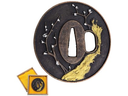 Náhradní záštita pro samurajské meče "UME NO KI TSUBA"