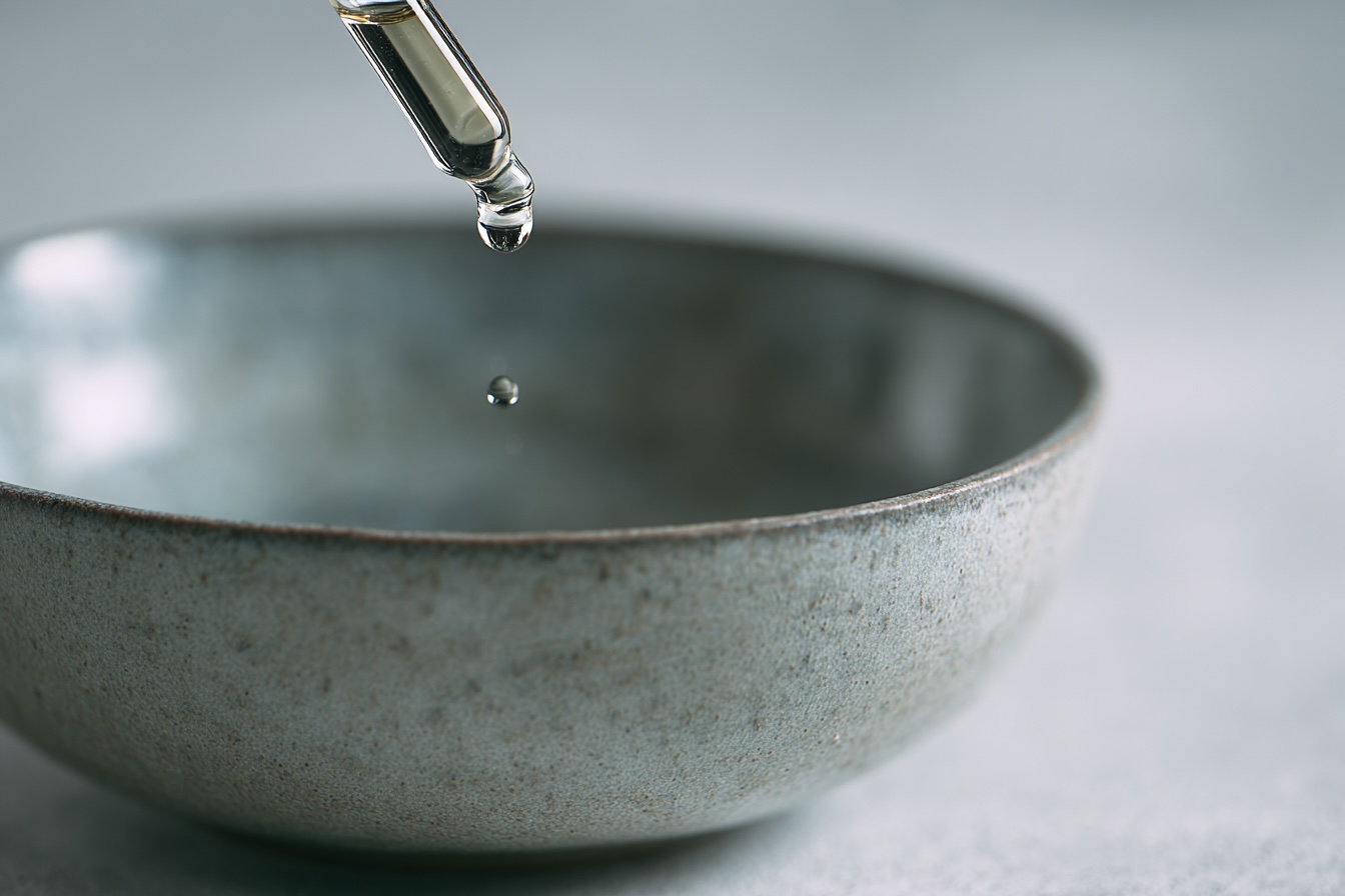 esencialni-olej-kapatko-detail-keramicka-miska-zimni-vune