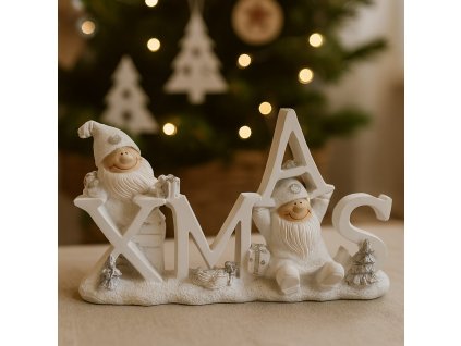 vanocni-bila-dekorace-s-napisem-x-mas-a-dvema-figurkami-skritku