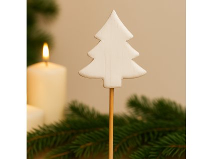 dreveny-stromek-na-zapichu-prirodni-vanocni-dekorace