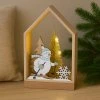 svitici-dreveny-domecek-se-stromky-a-snehulakem-na-lyzich
