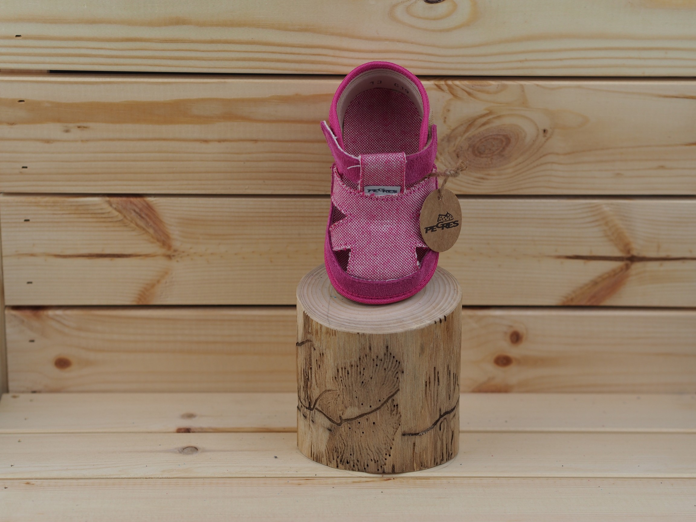 Pegres "Bosé" textilní sandálky růžové Velikost: 17