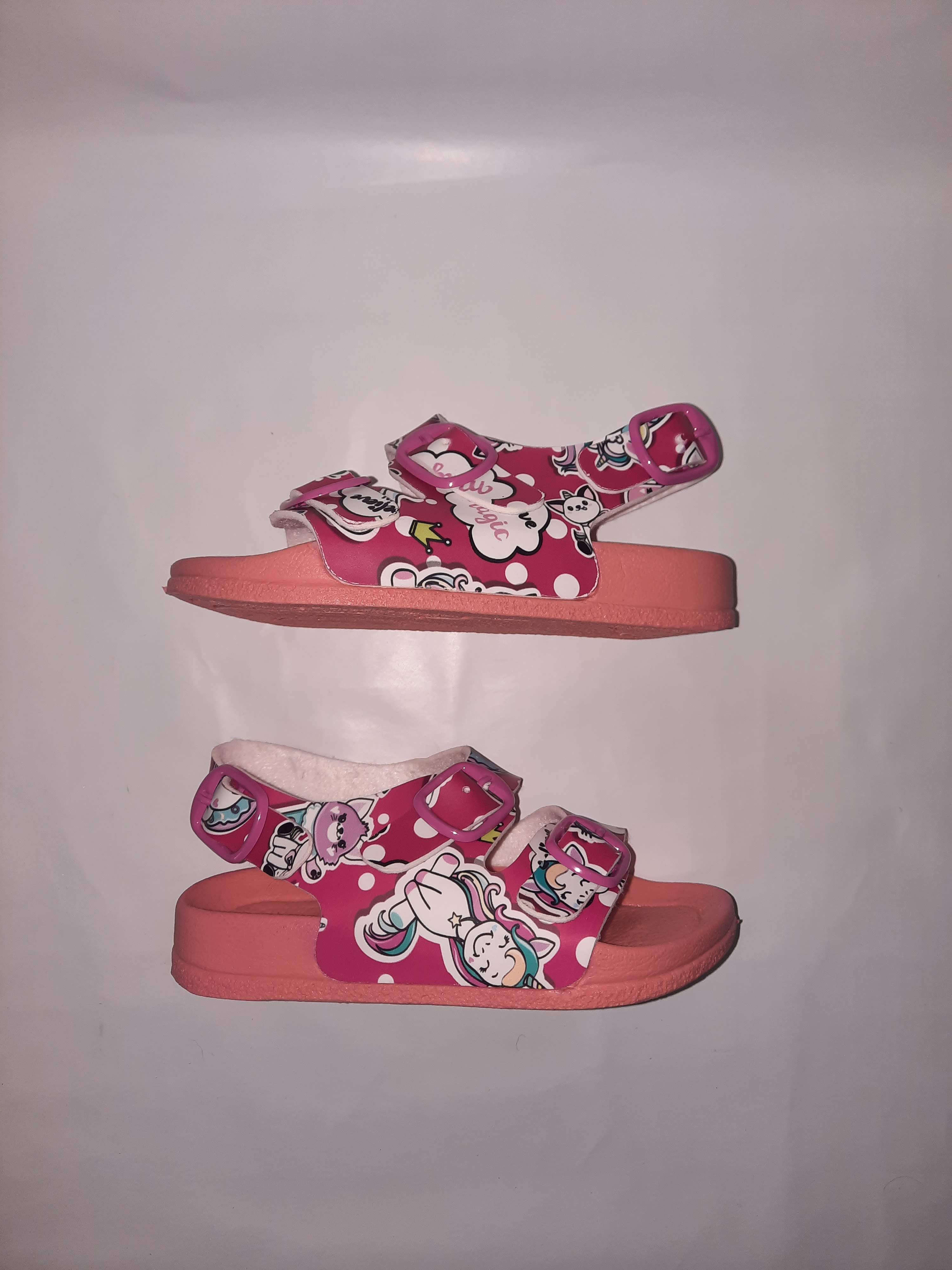 MILAMI letní sandálky/přezůvky tmavě růžová Unicorn 104/2uni Velikost: 30/31