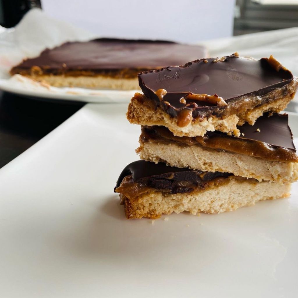 Domáce paleo twix tyčinky