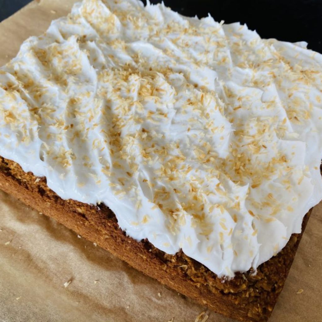 Kokosový koláč s pečeným kokosom (AIP)